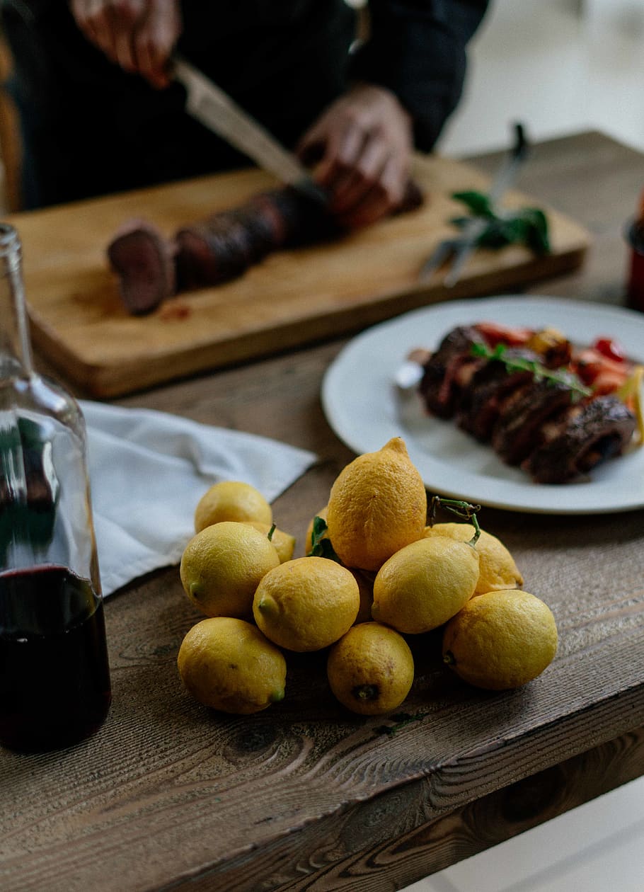 yellow lemons, food and drink, freshness, real people, one person HD wallpaper