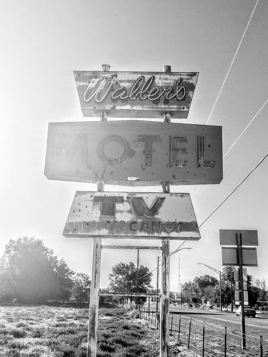 rural, smalltown, mobilephotography, monochrome, idaho, hotel HD wallpaper