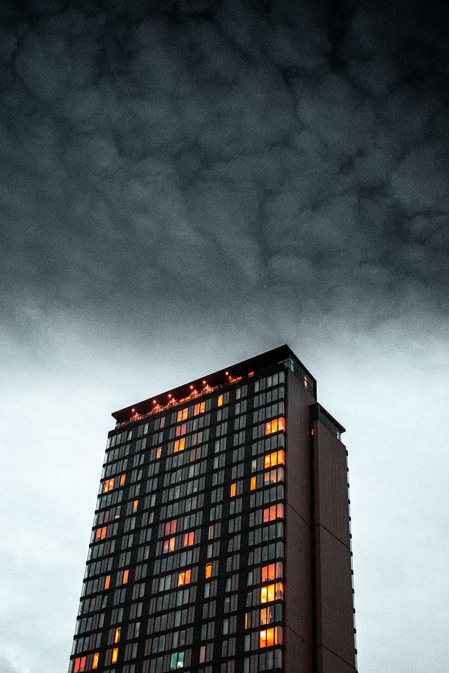 high rise building, office building, town, city, urban, apartment building HD wallpaper