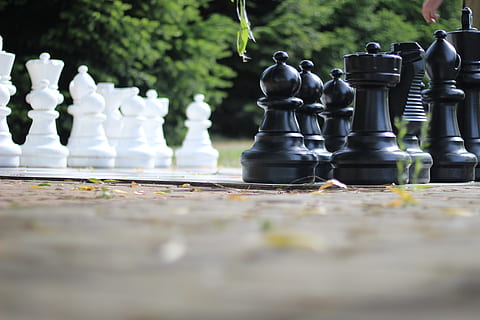 chess, beginning, clean up, win, kings, play, strategy, challenge HD wallpaper