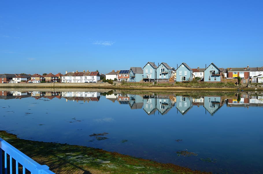 architecture, buildings, creek, reflections, gosport, water HD wallpaper