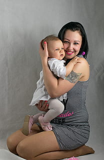 HD wallpaper: love, cute, beautiful, family, woman, child, mom, baby, hug |  Wallpaper Flare