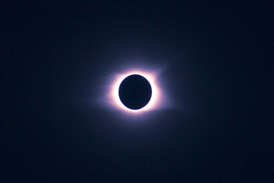 eclipse during night time, space, sky, natural phenomenon, astronomy HD wallpaper