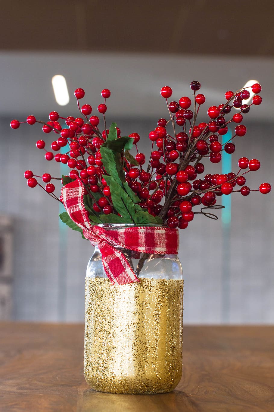 table, decorations, wood, red, plad, center piece, cherries HD wallpaper