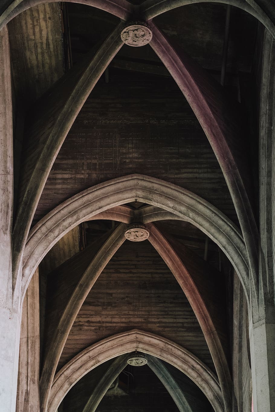 cathedral, roof, ceiling, abstract, structure, pattern, symmetry HD wallpaper