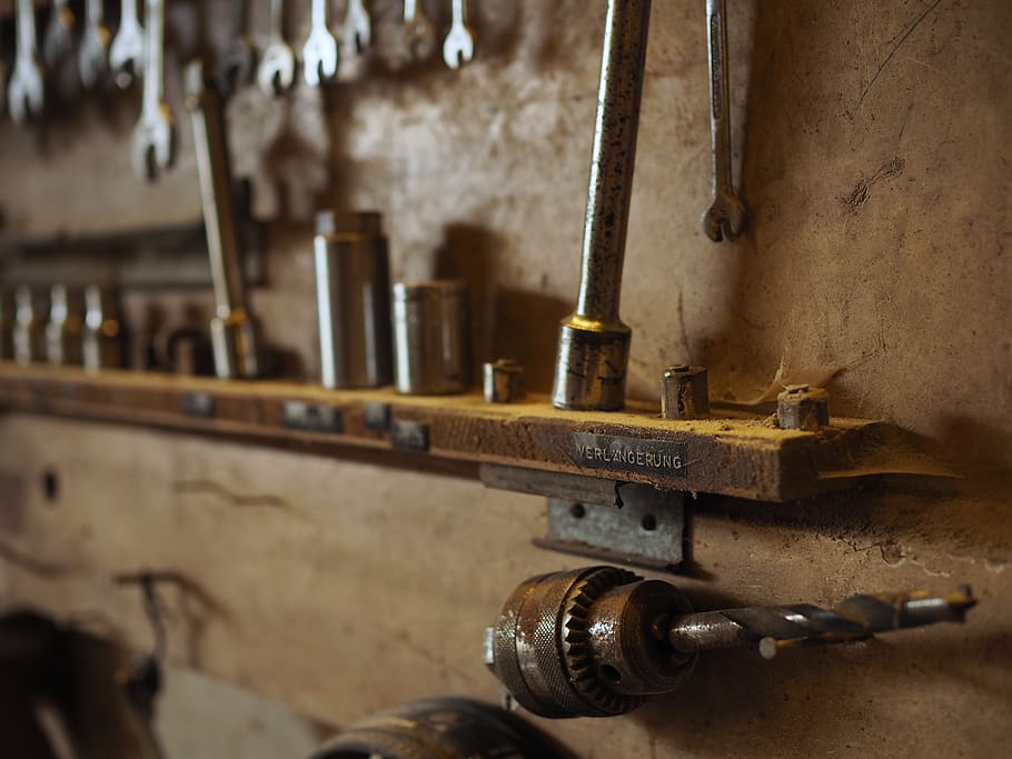 gray hand tool lot, indoors, metal, machinery, no people, wall - building feature HD wallpaper