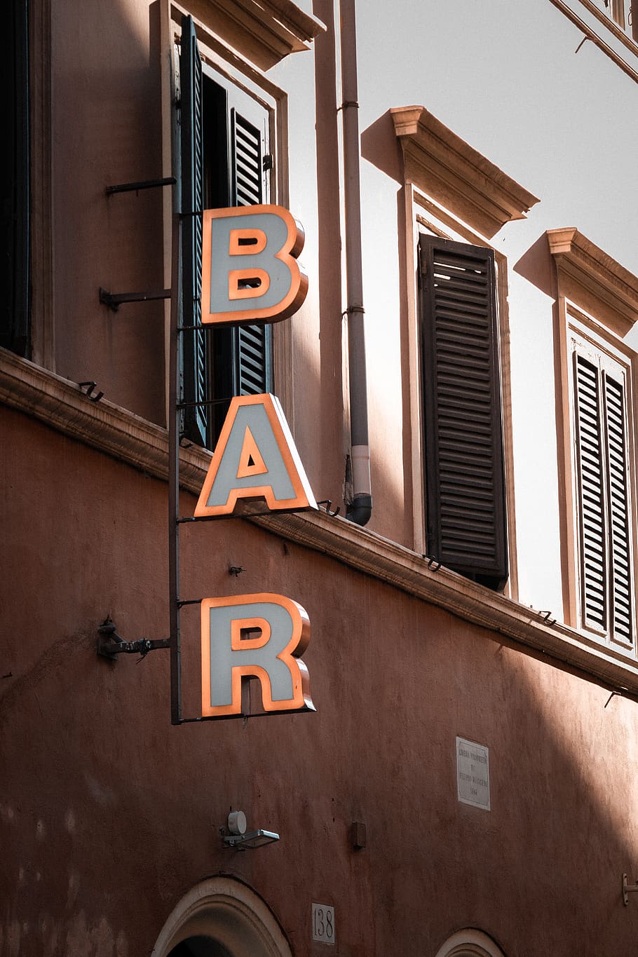 var signage board, architecture, building exterior, built structure HD wallpaper