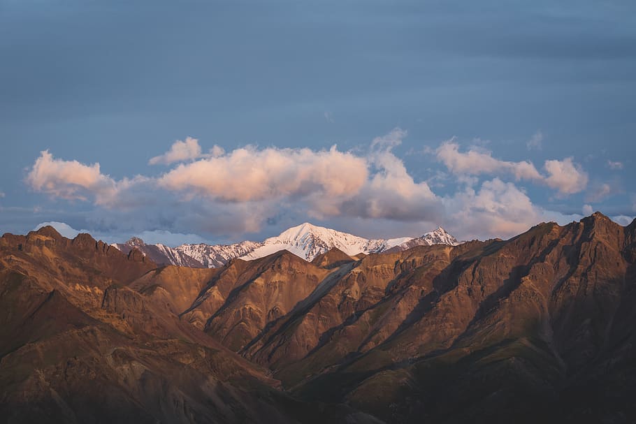 cloud formation over mountain during daytime, blue sky, landscape HD wallpaper