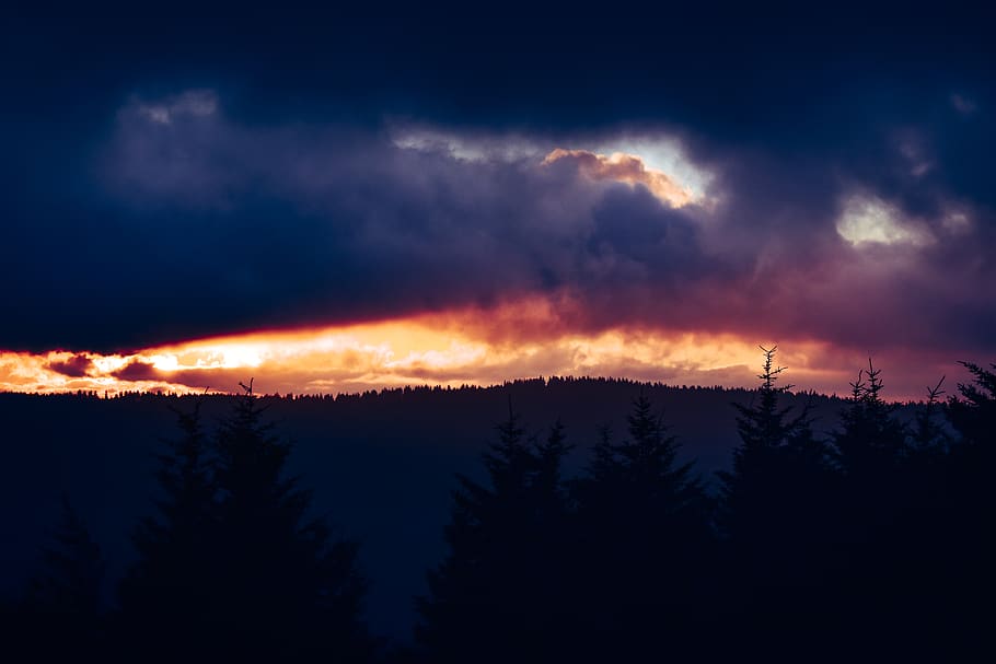 Sunset, backlit, clouds, color, dark, dawn, daylight, dramatic HD wallpaper