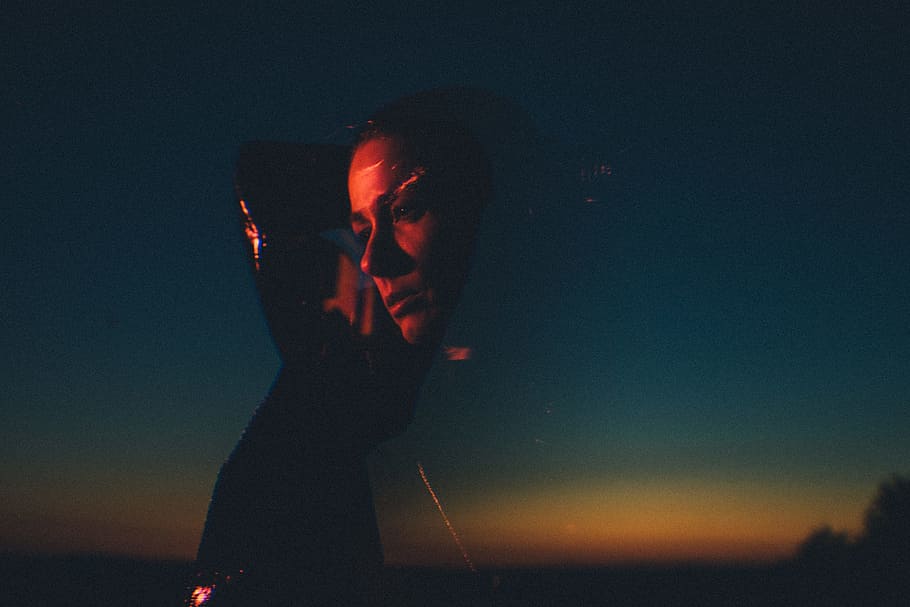 woman poster, person, sky, dark, sunset, sunrise, light, night HD wallpaper