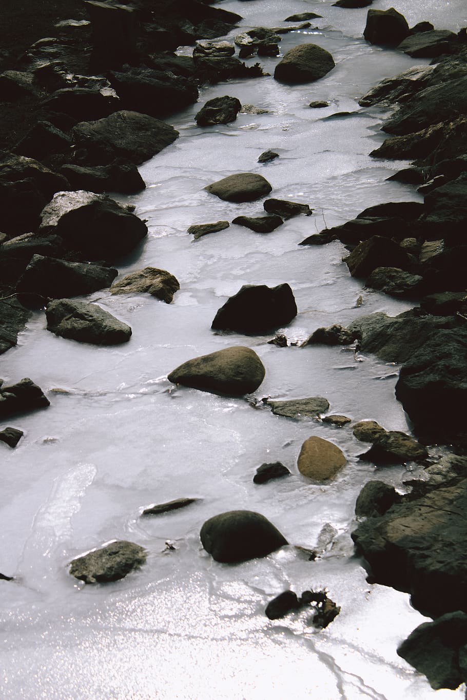 frozen, winter, river, stream, nature, rocks, rhode island HD wallpaper