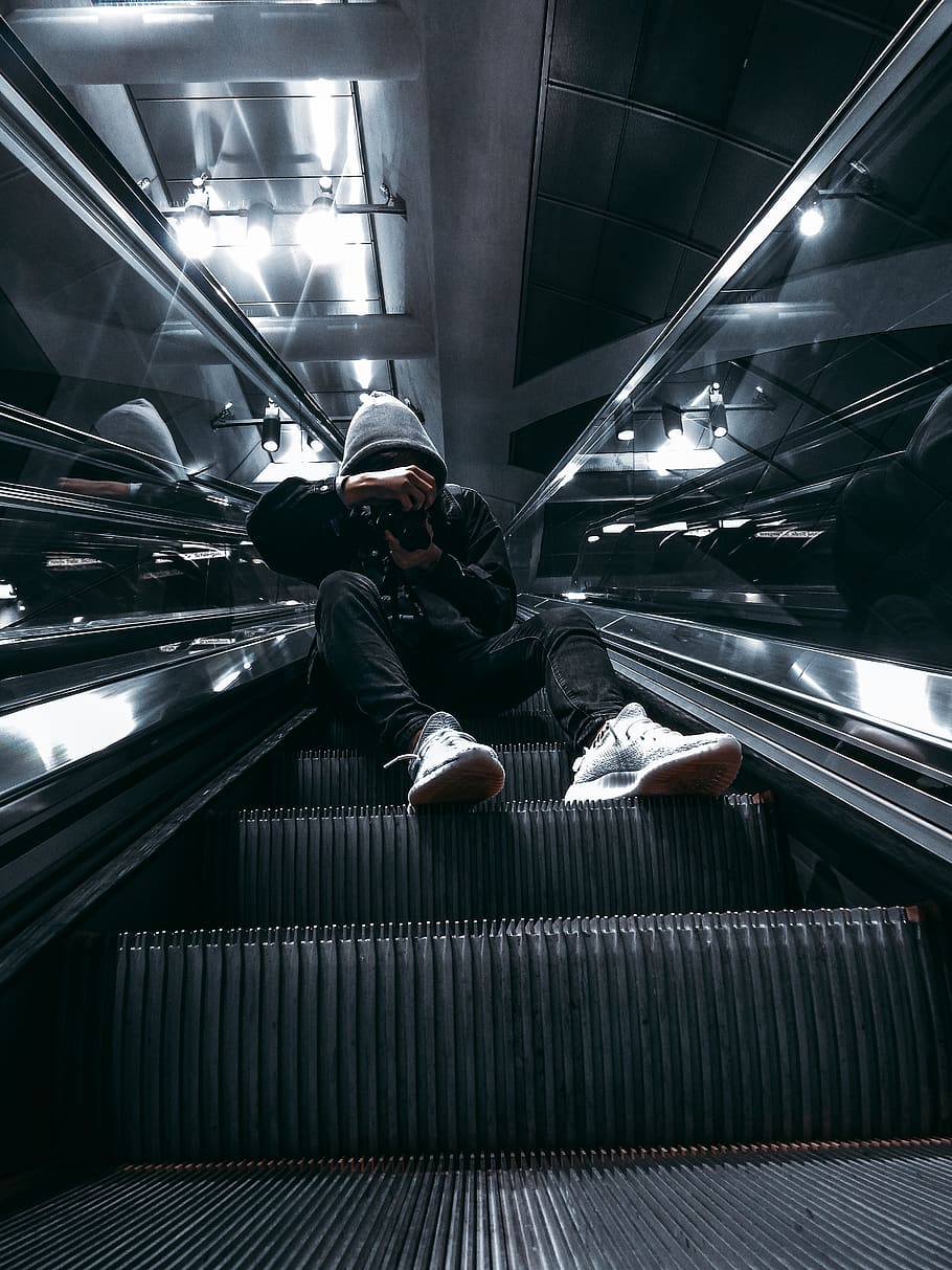 germany, cologne, underground, urban, metro, stairs, fashion HD wallpaper