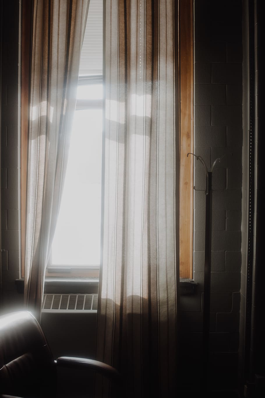 white curtains at window during daytime, indoors, home interior HD wallpaper