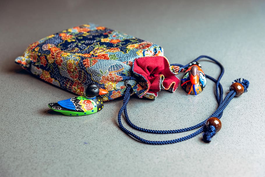 bag, ducks, colourful, oriental, string, sack, korean, still life HD wallpaper