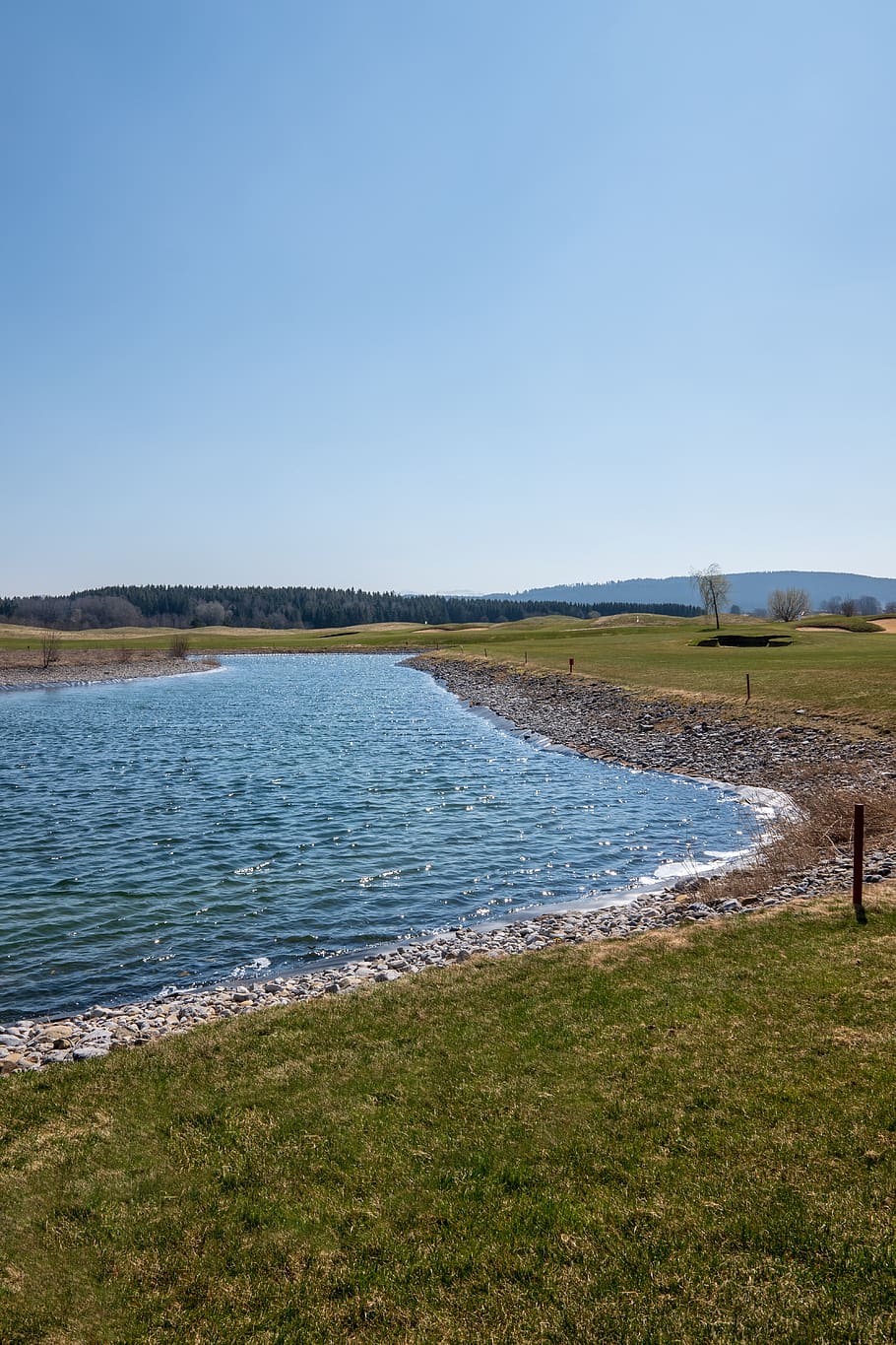 water, golf course, landscape, nature, sky, scenic, grass, lake HD wallpaper
