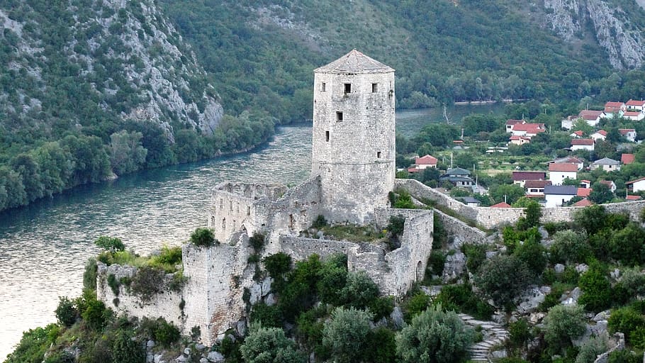 Aerial Picture of Gray Stone Tower Beside River and Town, architecture HD wallpaper