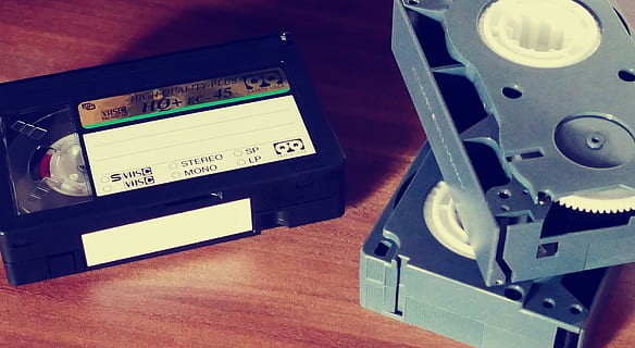 3 Vhs Tape on Top of Table, device, electronics, equipment, filming HD wallpaper