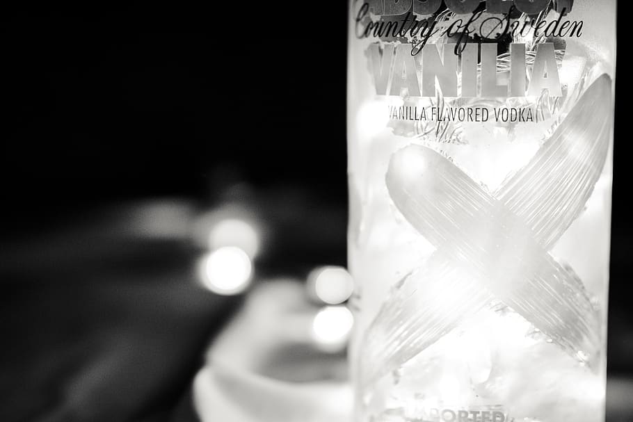 vanilla, absolut, vodca, focus on foreground, close-up, indoors HD wallpaper