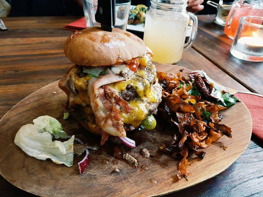 Loaded Burger on Wooden Plate, bacon, bread, cheese, cooking HD wallpaper