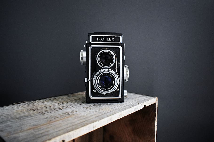 black camera on side table, technology, wood - material, photography themes HD wallpaper