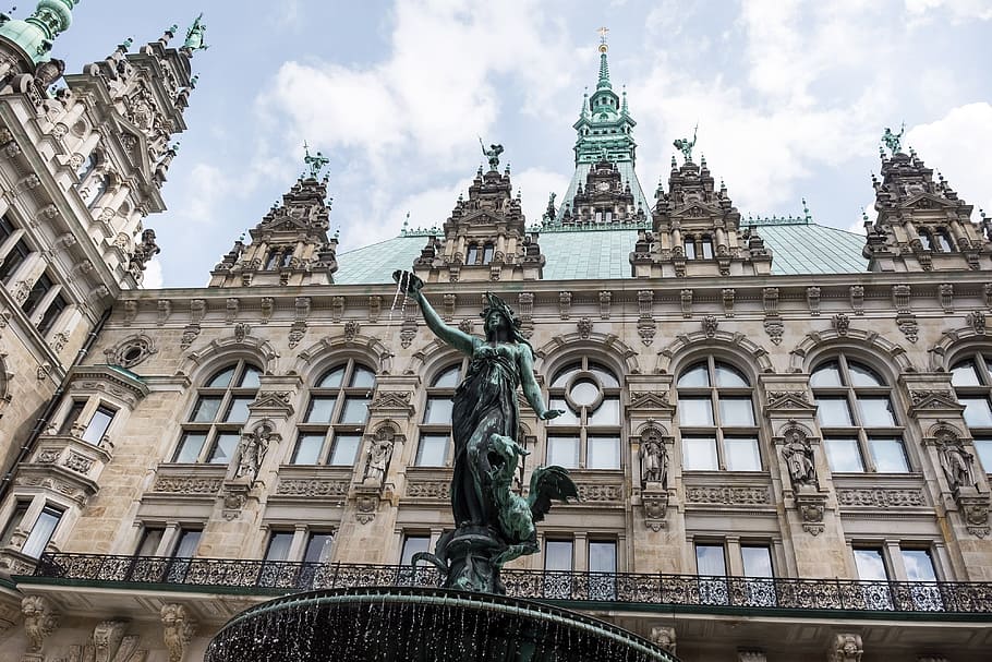 Fountain behind Hamburg Rathaus, architecture, building, city, HD wallpaper