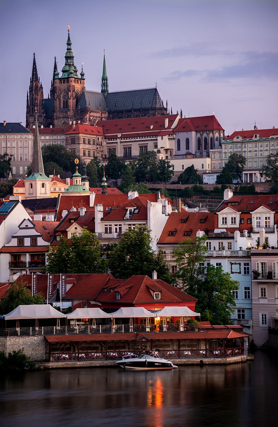 castle, prague, dawn, light, nice, river, bridge, building exterior HD wallpaper