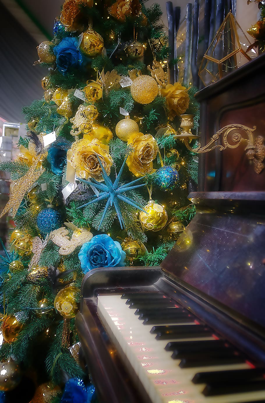 christmas, tree, piano, musical instrument, musical equipment HD wallpaper