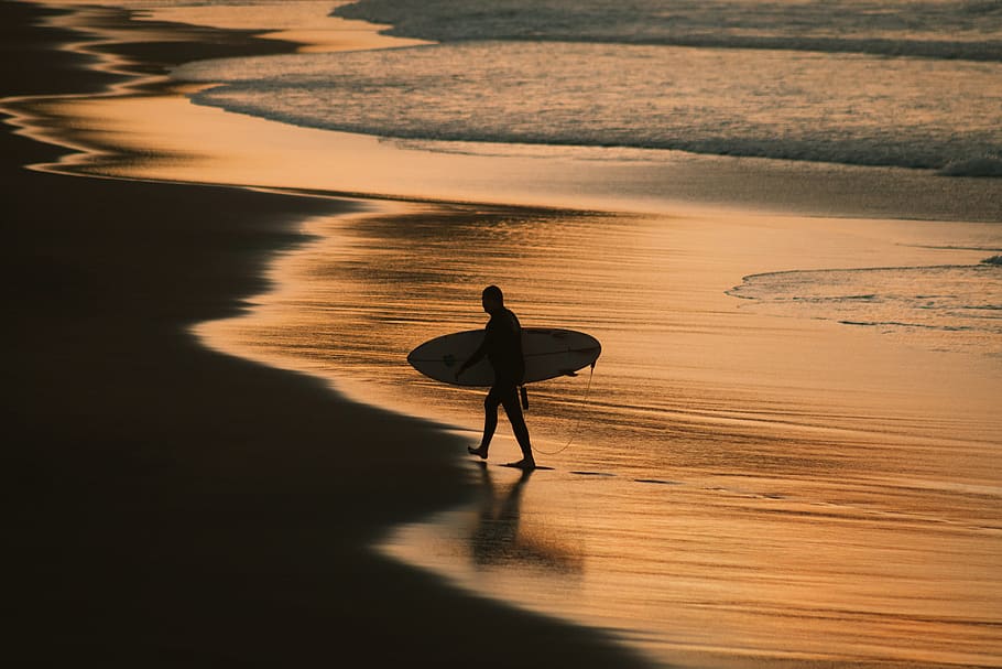 man holding surfboard, ocean, sea, outdoors, water, nature, human HD wallpaper