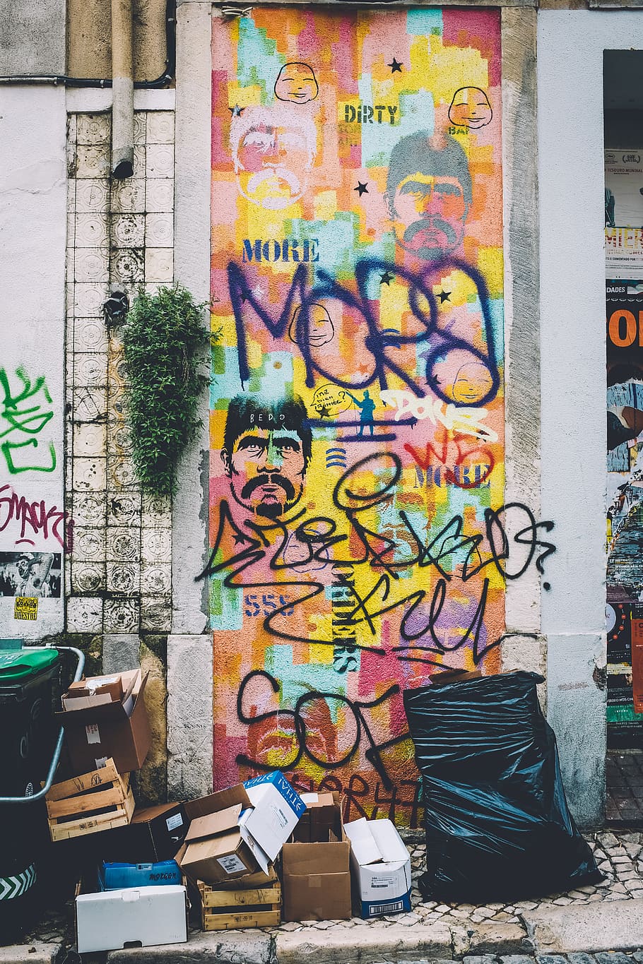 graffiti on wall, creativity, multi colored, wall - building feature HD wallpaper