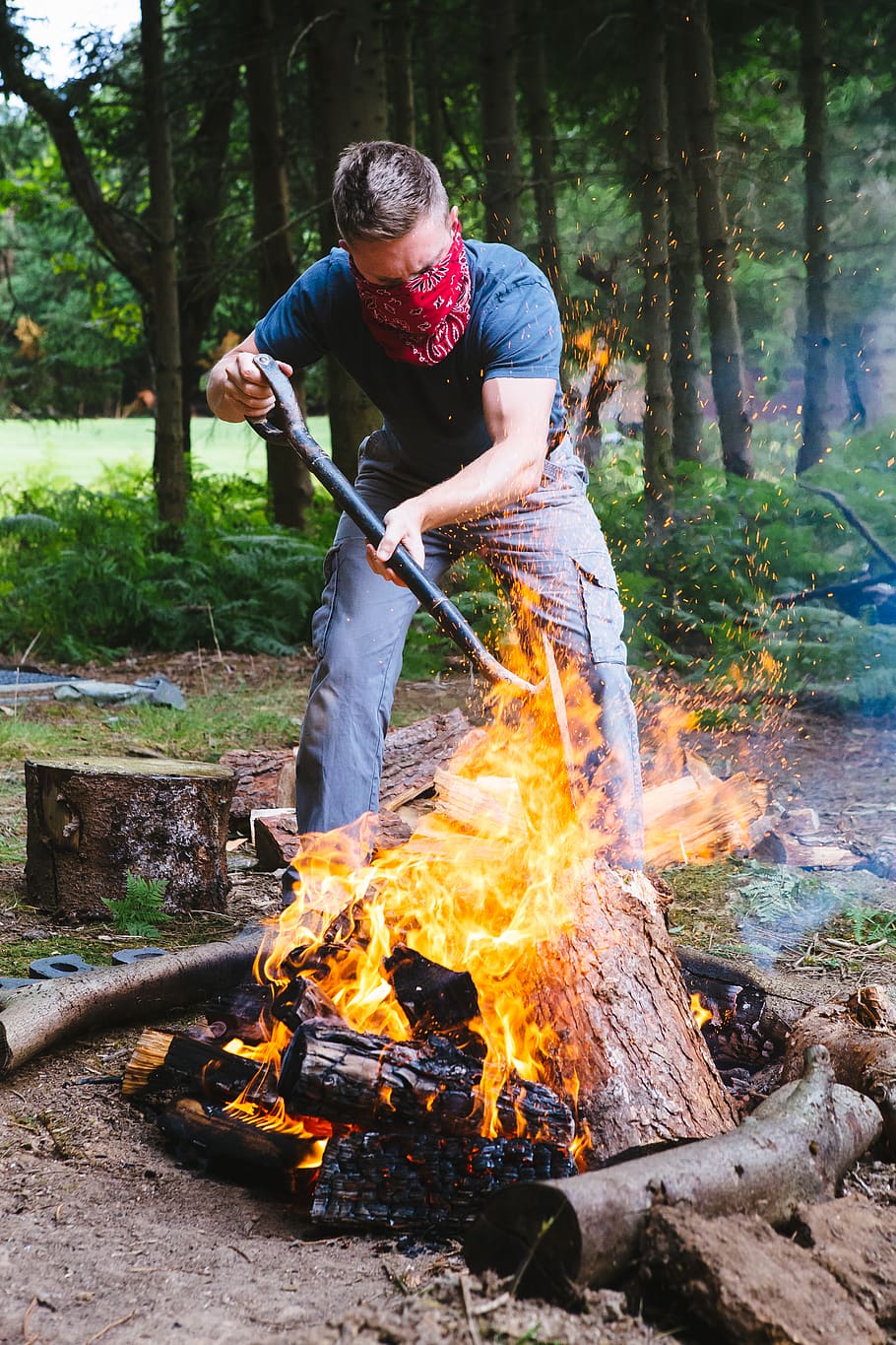 united kingdom, bewdley, pit, bbq, forest, shovel, fire, real people, HD wallpaper