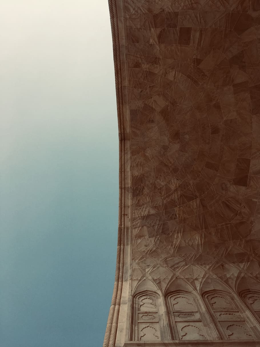 building, monument, column, pillar, tower, agra, old, architecture HD wallpaper