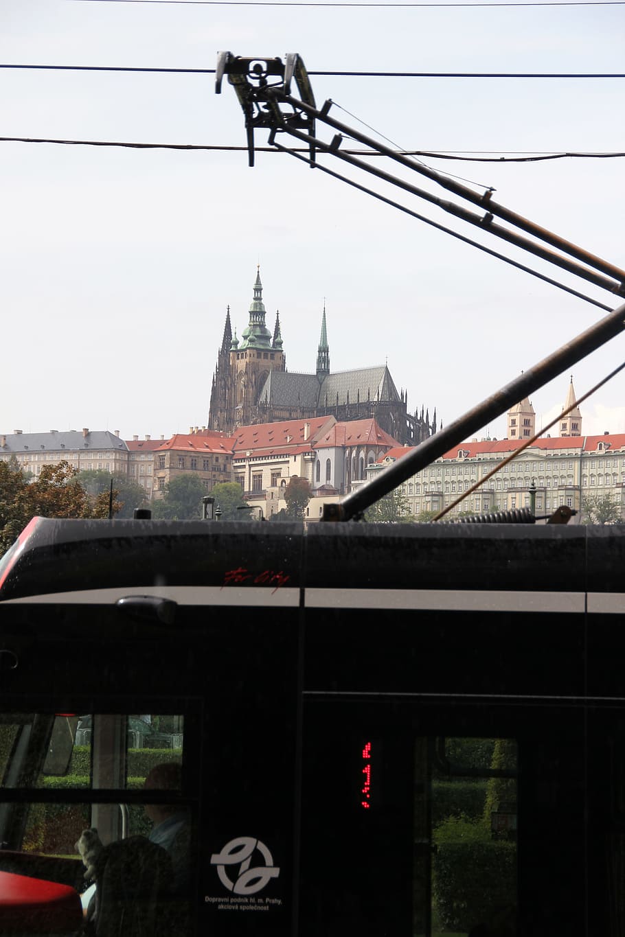 Prague, tram, built structure, architecture, building exterior HD wallpaper