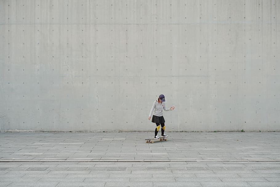 woman riding on skateboard during daytime, wall, person, human, HD wallpaper