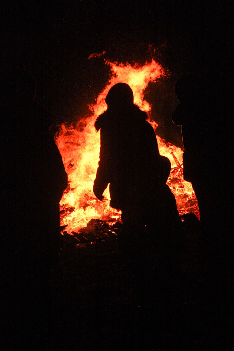 flames, dark, night, fireworks, kids, children, autumn, jacket HD wallpaper