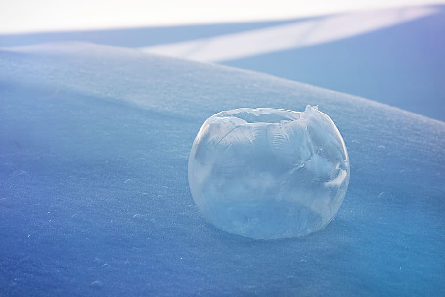 frozen bubble, ice, frosted, frosty, cold, wintry, crystals HD wallpaper