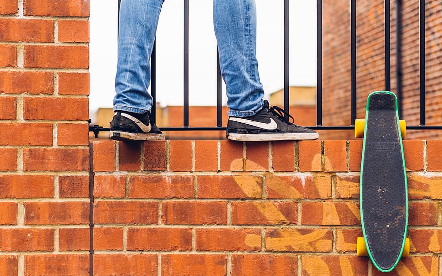 bricks, wall, brickwork, people, sneakers, skateboard, adventure HD wallpaper