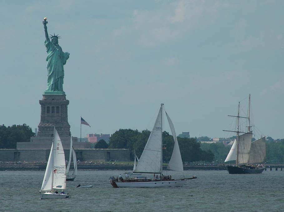 statue of liberty, hudson river, sail boat, sloop, two master, HD wallpaper