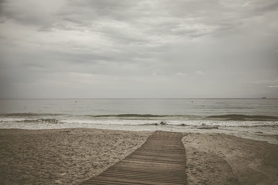 pavement heading towards sea, building, bridge, boardwalk, path HD wallpaper