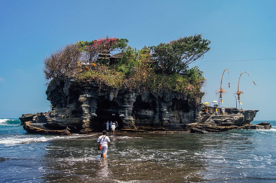 bali, temple, island, path, tanahlot, water, real people, sky HD wallpaper