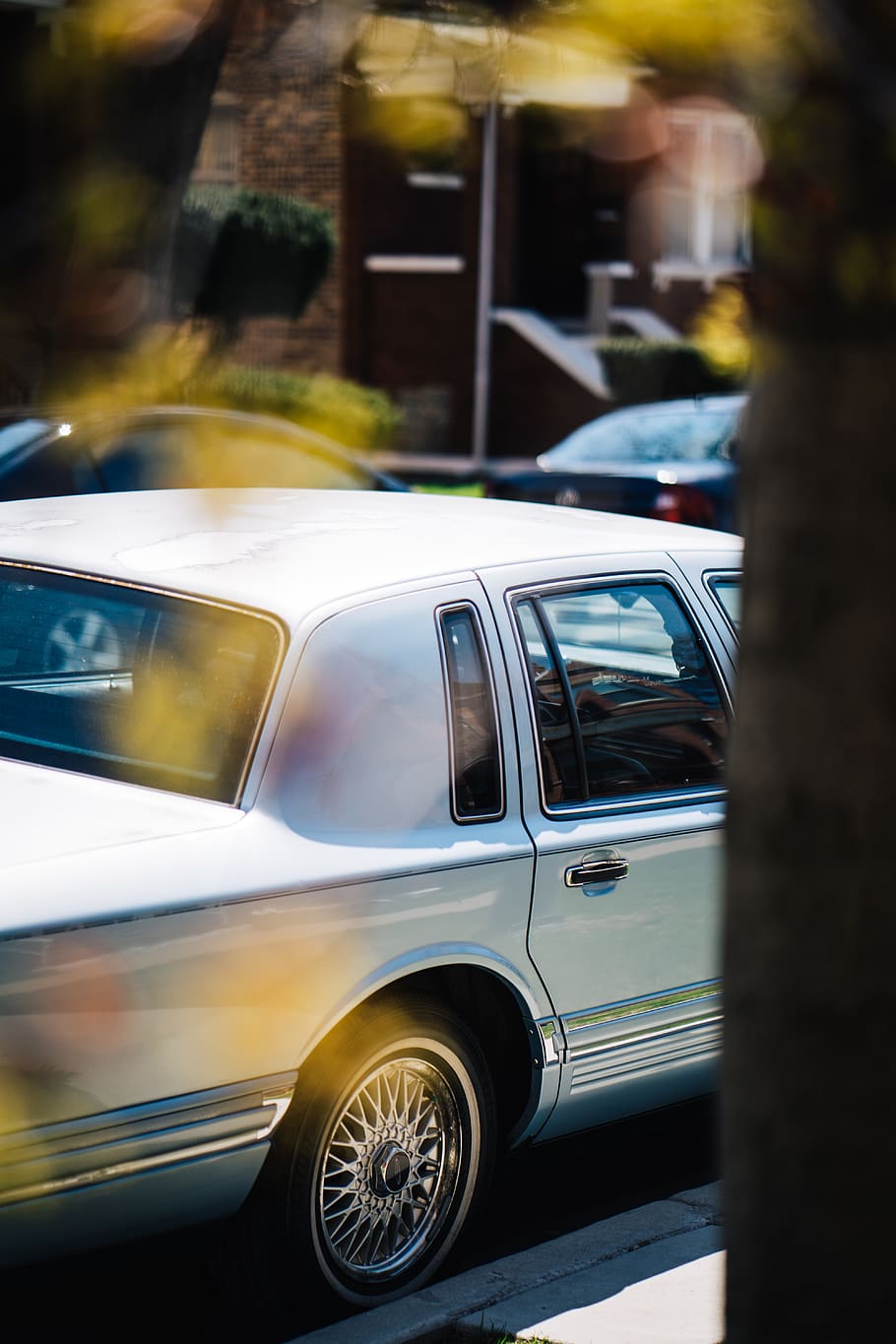 White Car, automobile, automotive, blur, classic, classic car HD wallpaper