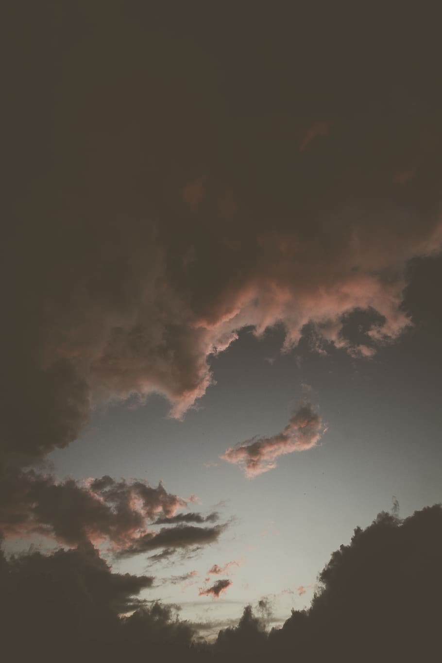 cloudy sky, cloud - sky, beauty in nature, tranquility, low angle view HD wallpaper