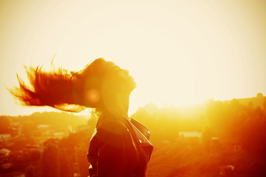 girl, model, sunset, beach, dom, light, orange, yellow, sky HD wallpaper