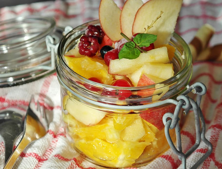 fruit salad, orange, apple, berries, juicy, fresh, healthy HD wallpaper