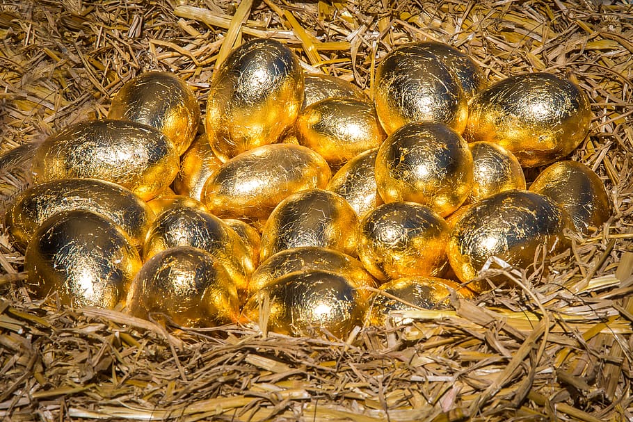 easter egg, easter eggs, easter nest, easter decorations, easter decoration gold HD wallpaper