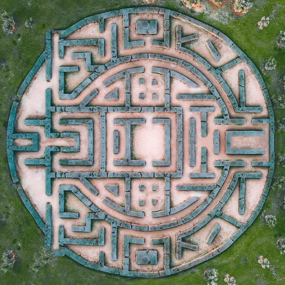 maze garden, pattern, no people, day, directly above, geometric shape HD wallpaper