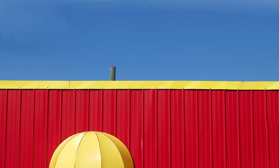 red intermodal container, yellow, copy space, blue, sky, no people HD wallpaper