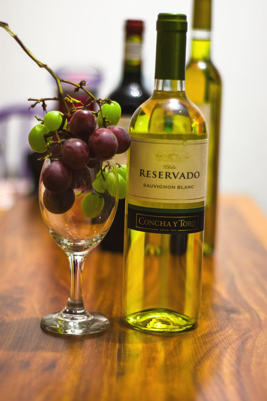wine, cup, grapes, transparent, glass, celebrate, food and drink HD wallpaper