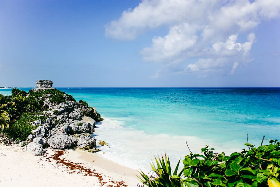 Sea Near Island Under Blue Sky, beach, clear water, clouds, daytime HD wallpaper