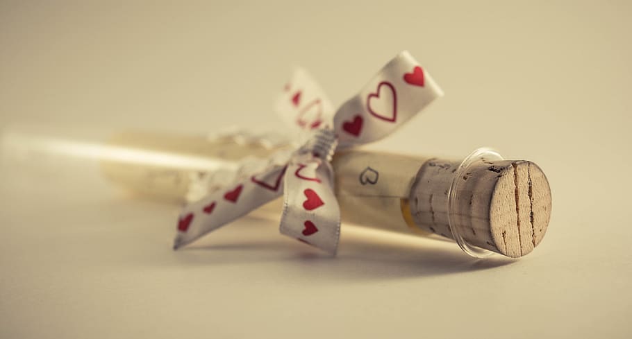 sweet, mistery, indoors, luck, still life, studio shot, ribbon HD wallpaper