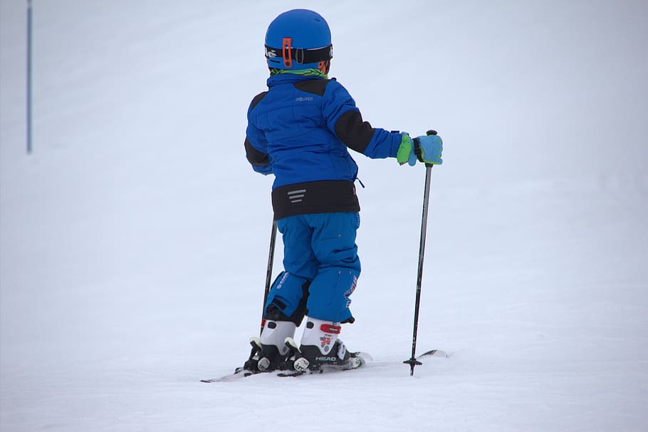 child, winter, ski, skiing, winter sports, snow, cold, vacations HD wallpaper
